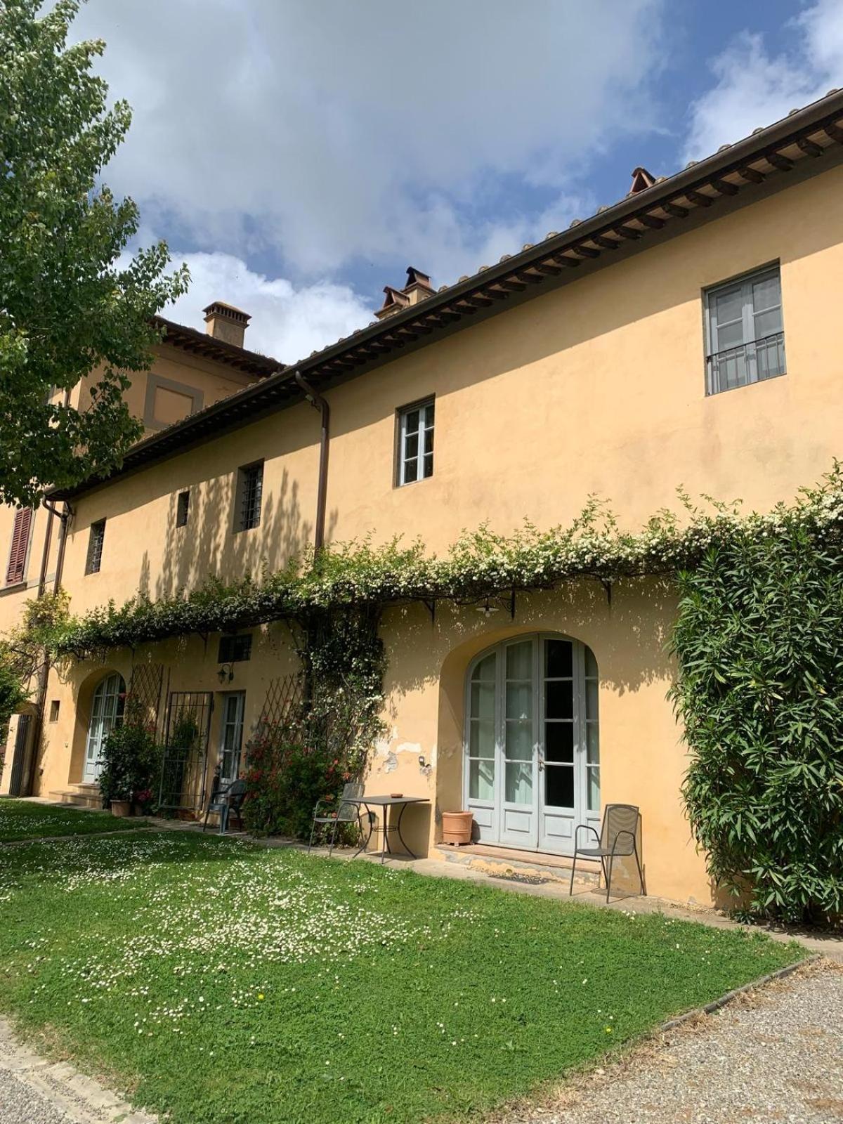 فيلا Agriturismo La Volta كاشينا المظهر الخارجي الصورة